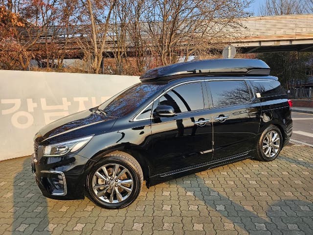2020 KIA Carnival