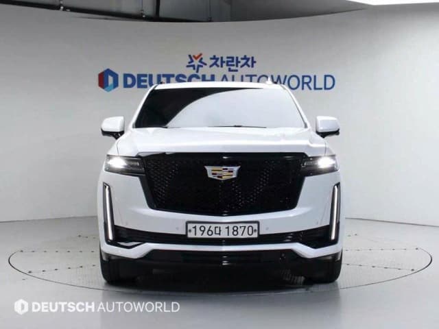 2021 CADILLAC Escalade
