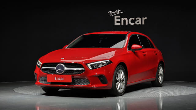 2019 MERCEDES-BENZ A-Class