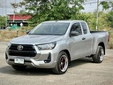 2021 TOYOTA Hilux