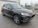 2016 VOLKSWAGEN Touareg