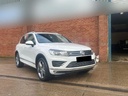 2016 VOLKSWAGEN Touareg