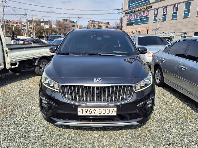 2019 KIA Carnival
