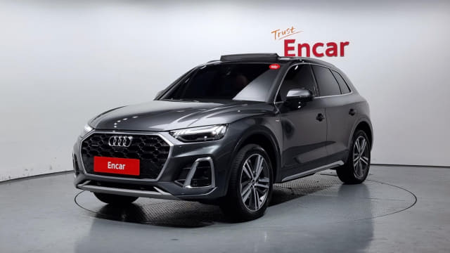 2022 AUDI Q5