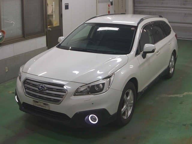2016 SUBARU Outback