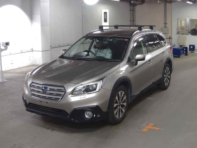 2016 SUBARU Outback