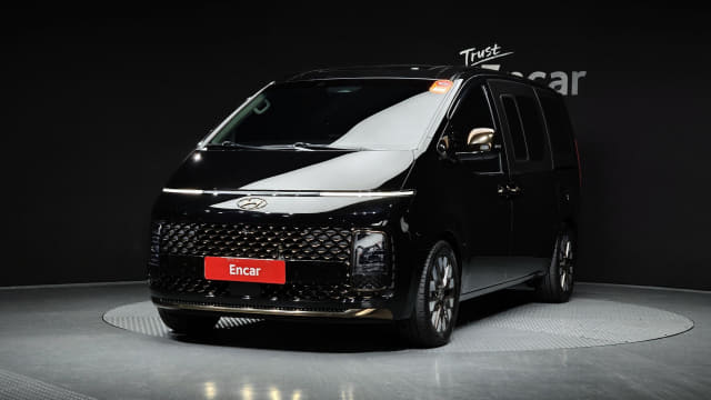 2023 HYUNDAI Staria