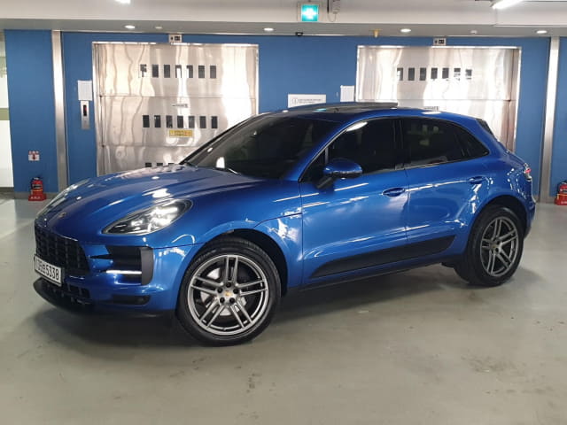 2019 Porsche MACAN