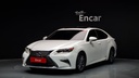 2017 LEXUS ES