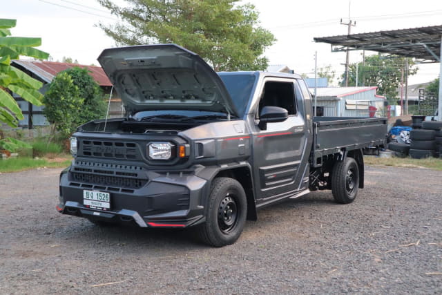2024 TOYOTA Hilux Champ