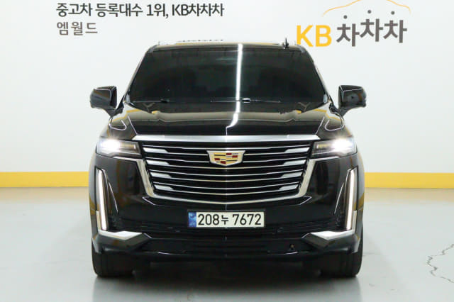 2021 CADILLAC Escalade