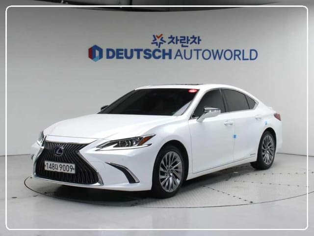 2020 LEXUS ES