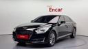 2017 Genesis EQ900