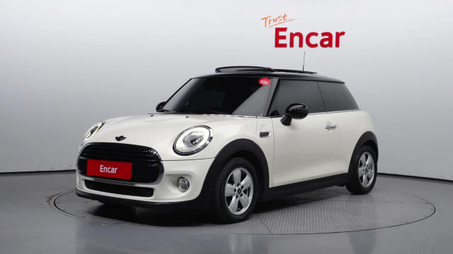 2018 Mini Cooper, 