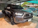 2020 TOYOTA Hilux, 