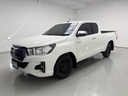 2019 TOYOTA Hilux