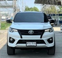 2017 TOYOTA Fortuner