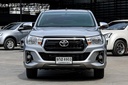 2020 TOYOTA Hilux