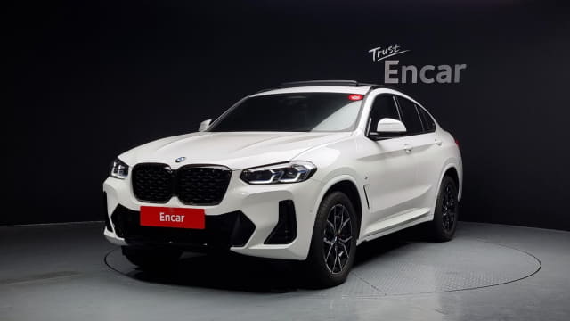 2023 BMW X4