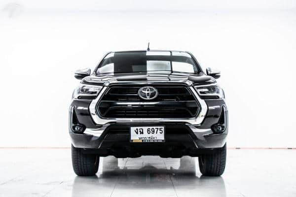 2020 TOYOTA Hilux