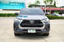 2023 TOYOTA Hilux