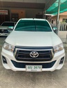 2019 TOYOTA Hilux