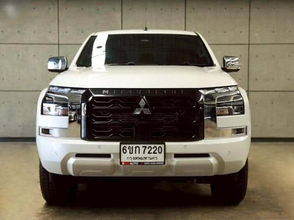 2024 MITSUBISHI Triton