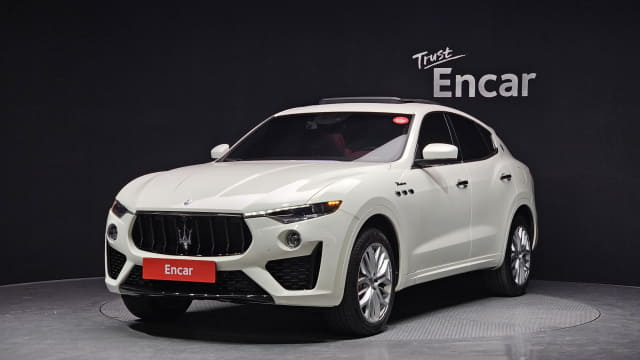 2022 Maserati Levante