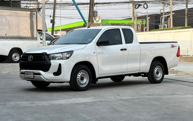 2020 TOYOTA Hilux