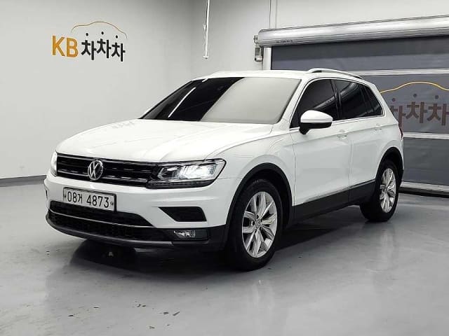 2018 VOLKSWAGEN Tiguan