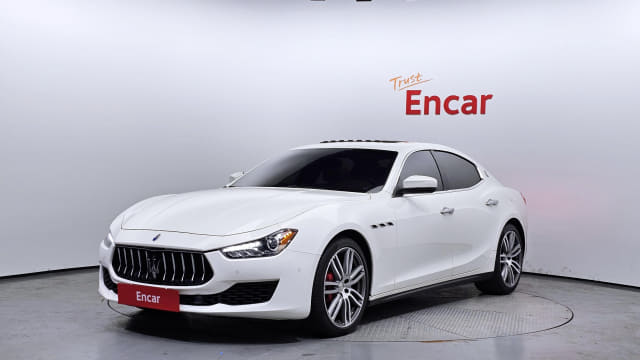 2018 Maserati Ghibli