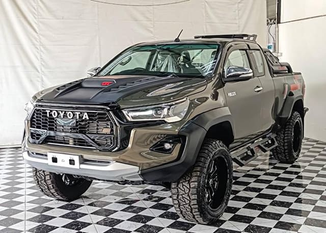 2016 TOYOTA Hilux
