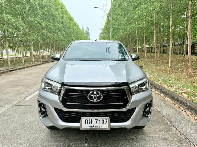 2018 TOYOTA Hilux