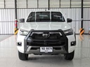 2021 TOYOTA Hilux