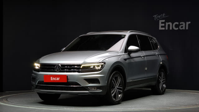 2020 VOLKSWAGEN Tiguan