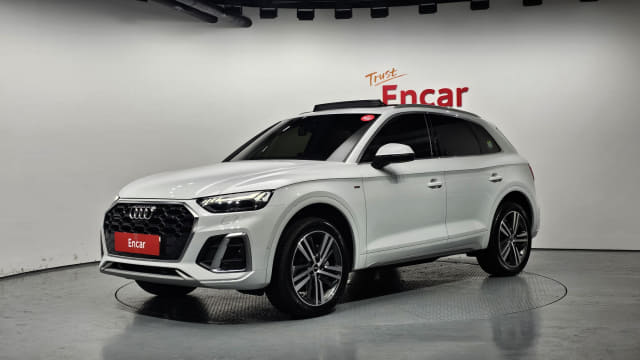 2021 AUDI Q5