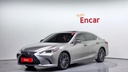 2022 LEXUS ES