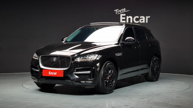 2019 JAGUAR F-PACE
