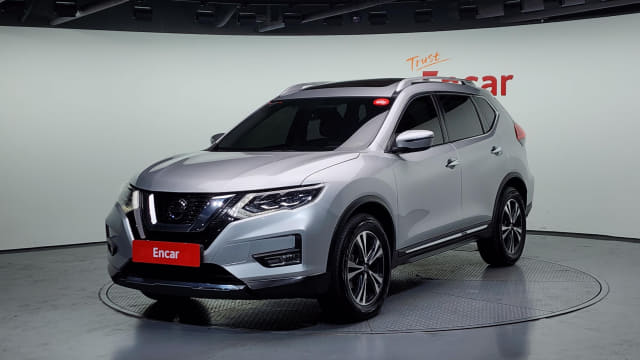 2018 NISSAN X-Trail