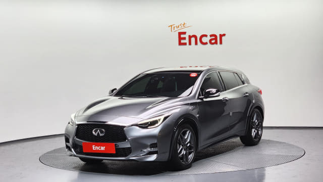 2019 Infiniti Q30