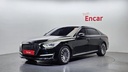 2017 Genesis EQ900