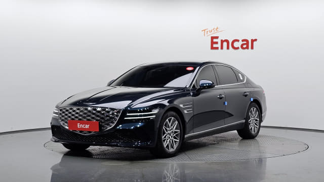 2025 Genesis G80