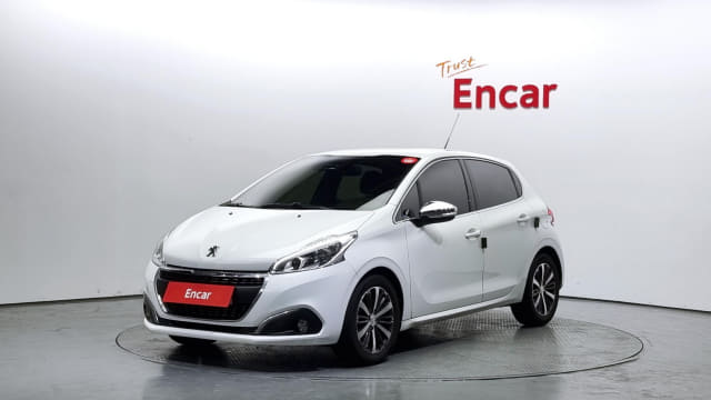2017 PEUGEOT 208
