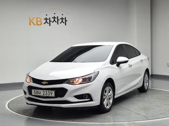 2018 CHEVROLET Cruze