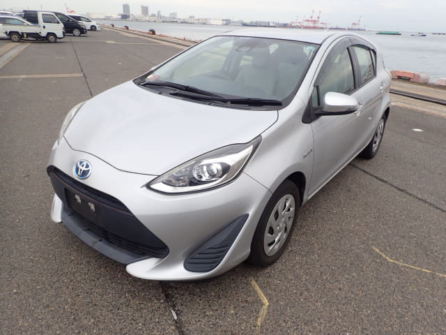 2019 TOYOTA Aqua