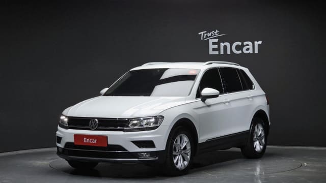 2020 VOLKSWAGEN Tiguan