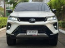 2021 TOYOTA Fortuner