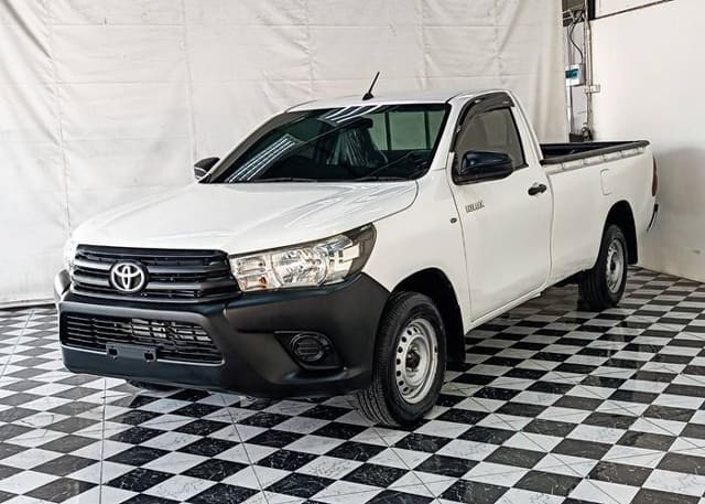 2018 TOYOTA Hilux
