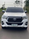 2019 TOYOTA Hilux