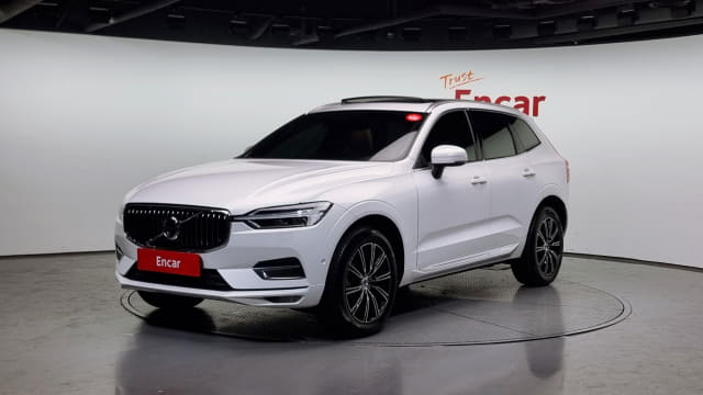 2018 VOLVO XC60